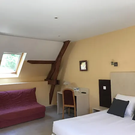 Domaine De La Boudiere 2*